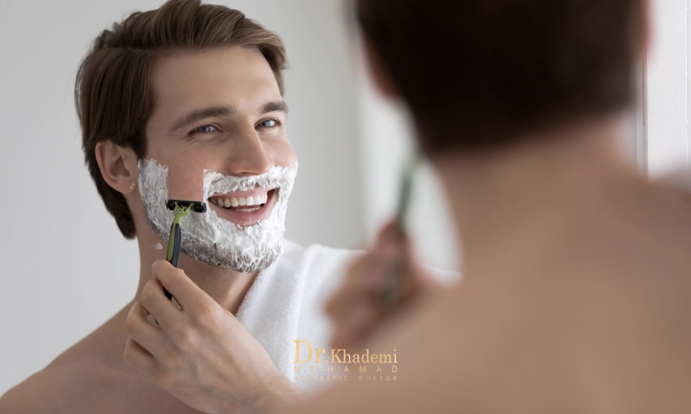 از بین بردن موهای زائد صورت با تیغ